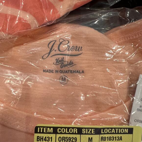 NWT J. Crew Peach W/"Wave of love" Graphic Cropped T-shirt - Picture 7 of 9